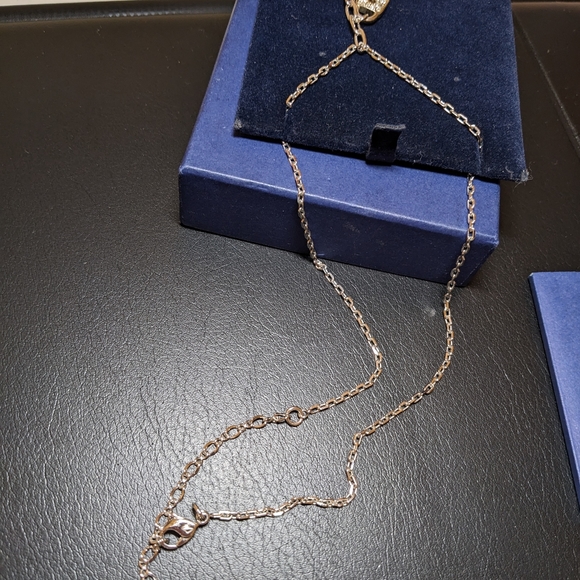 Swarovski Charm necklace - Picture 4 of 4